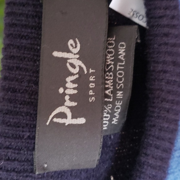 Pringle BNWOT woolen sweater - Picture 2 of 8